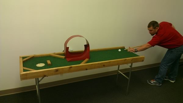 frihed feminin forurening Pool Golf - 9 Hole Course Table Game - Dallas Party Rental
