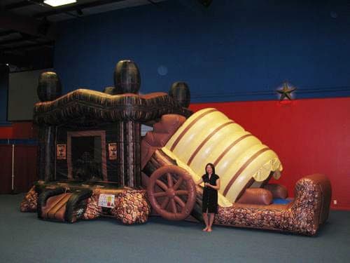 western-bounce-house-slide-pic1
